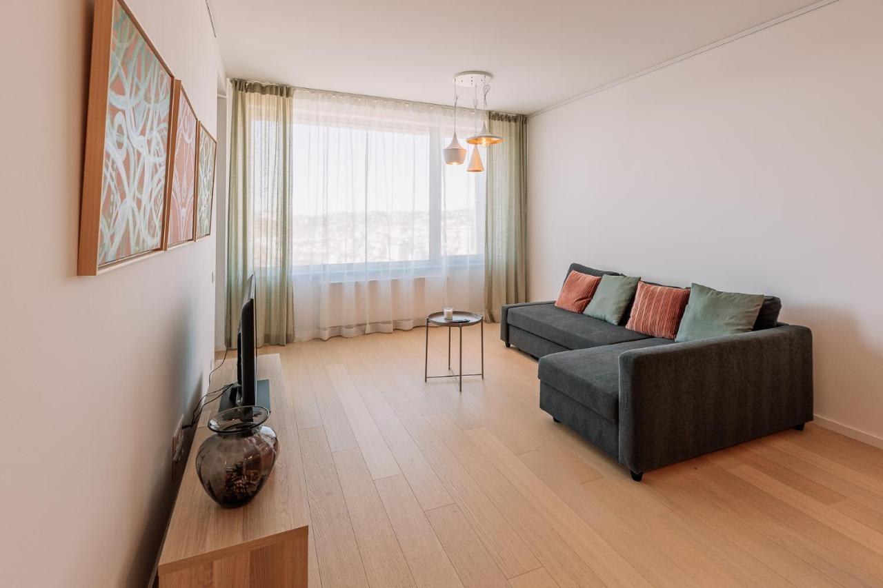 Skau Coral Residence In Sky Park 22 Floor 1Tower Panoramic View Free Parking Bratislava Exterior photo